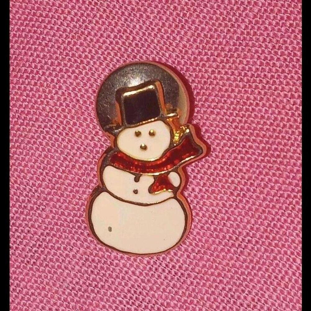 Very Cute Snowman Snow Man w/ Scarf & Top Hat Christmas Winter Pin